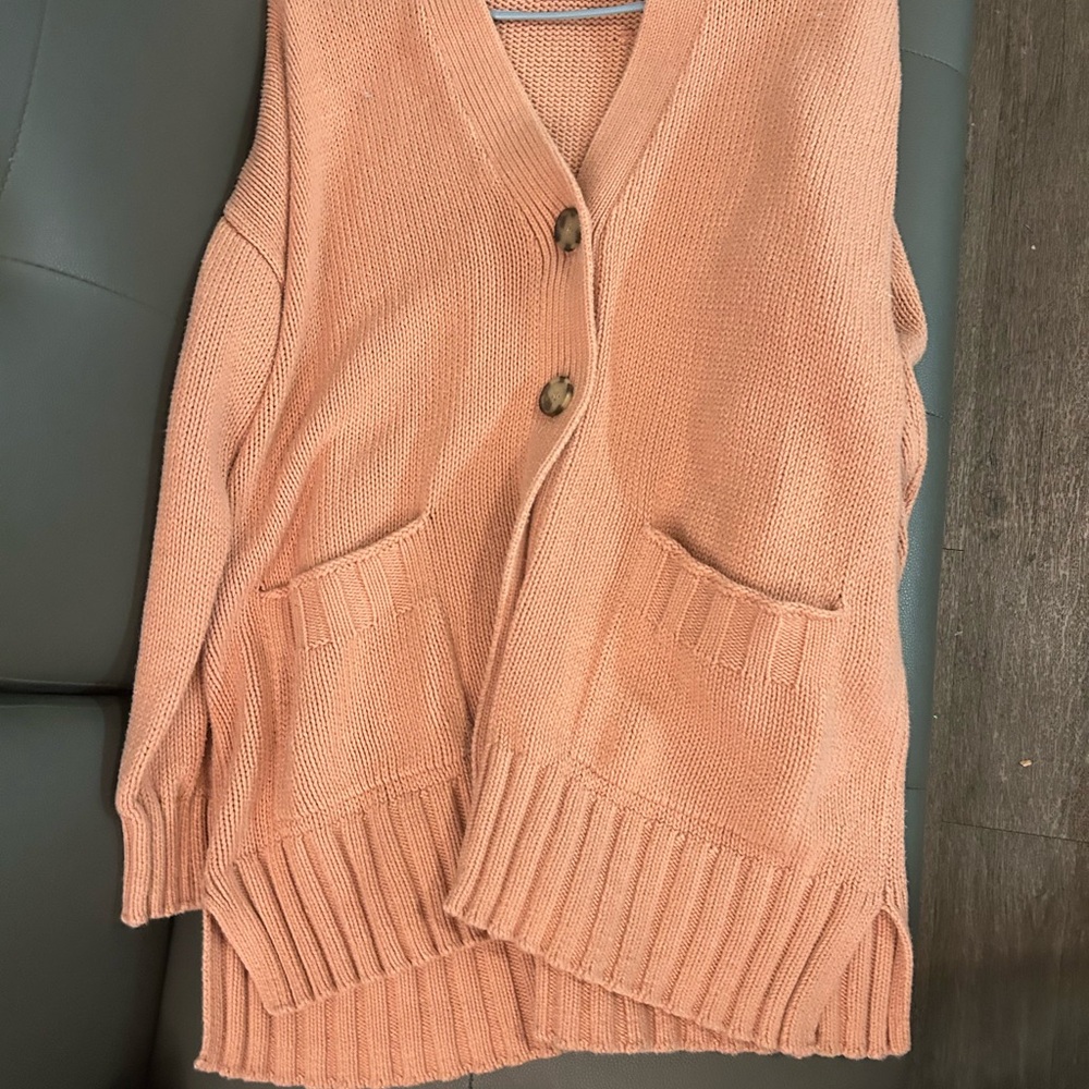 Women's Pink Sweater Vest